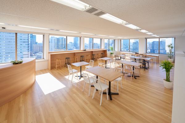 株式会社アイ・アールジャパンのオフィス風景