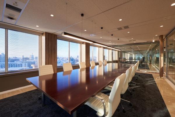 株式会社アイ・アールジャパンのオフィス風景